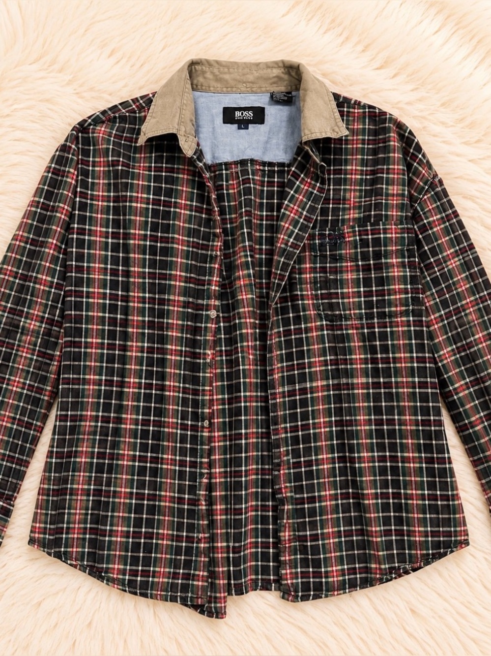 BOSS Men's Plaid Button-Down Shirt with Contrast Collar